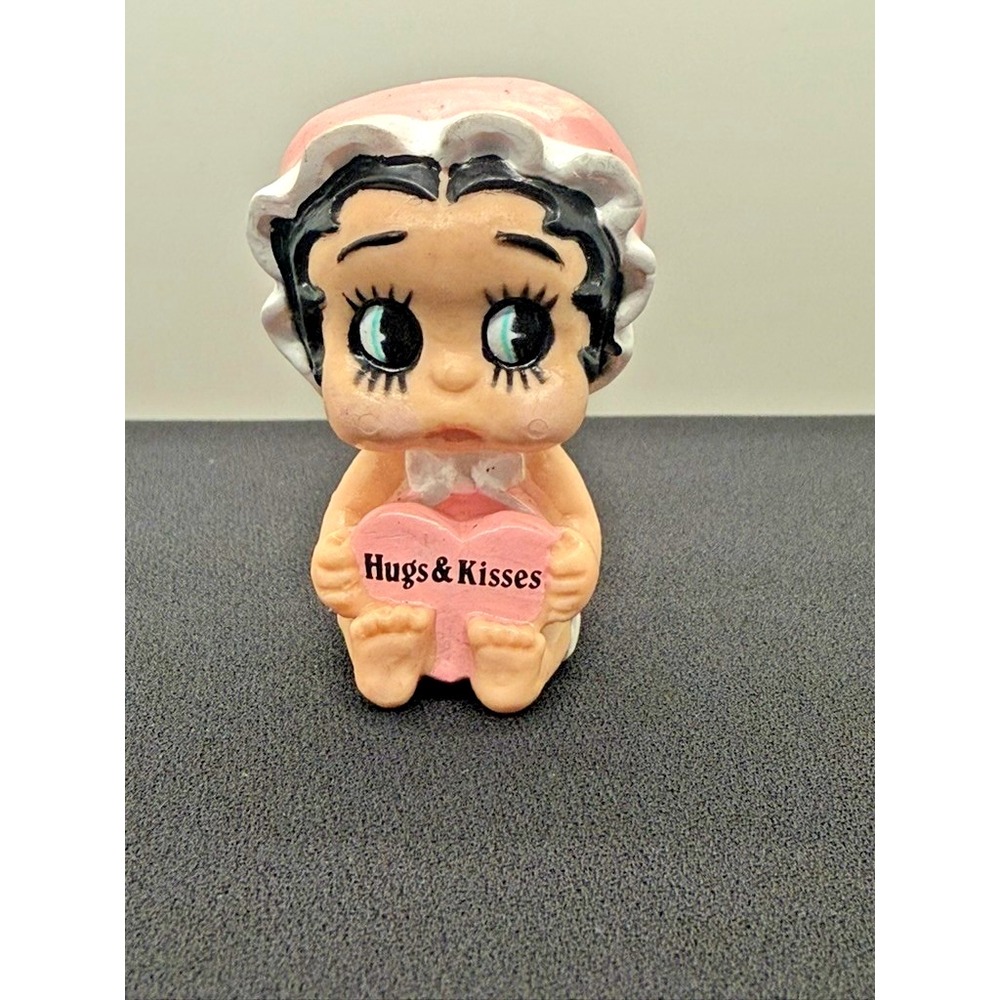 **RARE Vtg Baby Betty Boop‎ Valentine Day Pink Heart Hugs & Kisses Figurine 1990